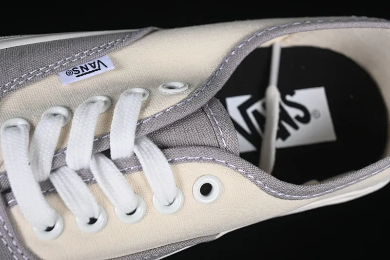 All categories Vans Vans series Vans Low Vans low-top Vans Authentic Reissue 44 Vans official high-end branch low-top casual sneakers VN000CQAKAQ